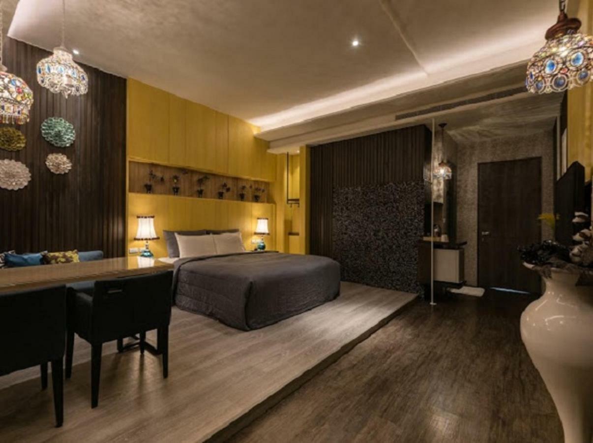 麗馨汽車旅館 Leesing Motel Καοσιούνγκ Εξωτερικό φωτογραφία